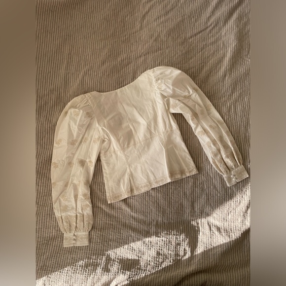 Aritzia Wilfred Palo Santo Blouse - Picture 7 of 13